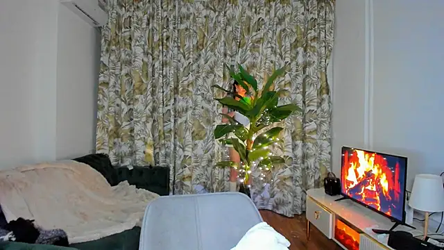 Alyssa_Smitt's cam snapshot