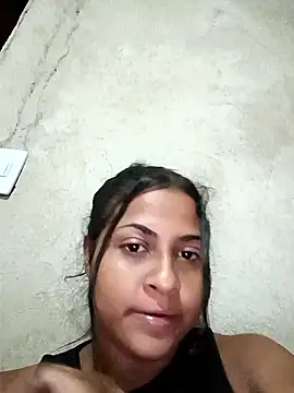 Giselabrunette25's cam snapshot