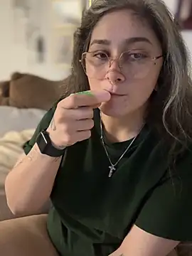 Alix_Valentine's cam snapshot