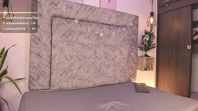 Seraphyne666's cam snapshot