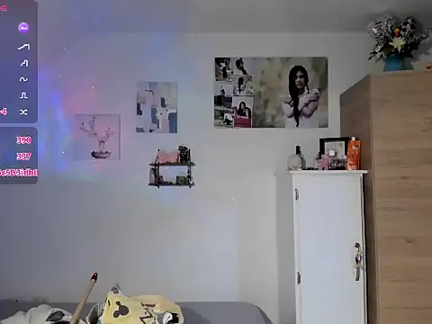 Veronikolsen-'s cam snapshot