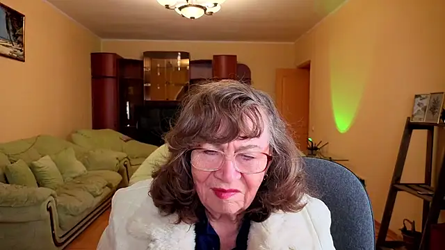 Betty_Brick's cam snapshot