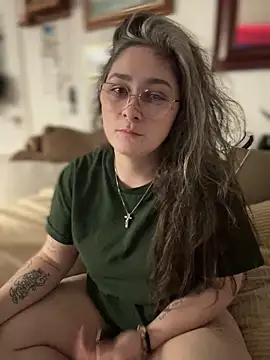 Alix_Valentine's cam snapshot