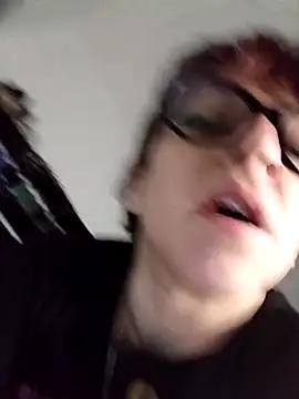 MirianaB's cam snapshot