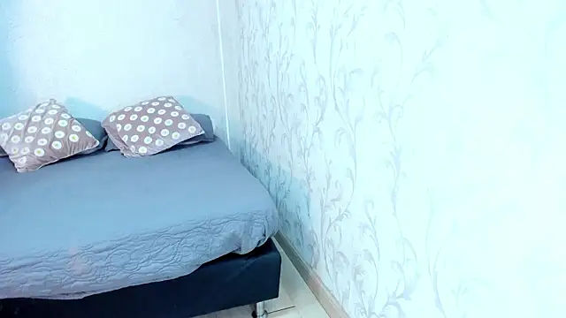 sweetabbey's cam snapshot