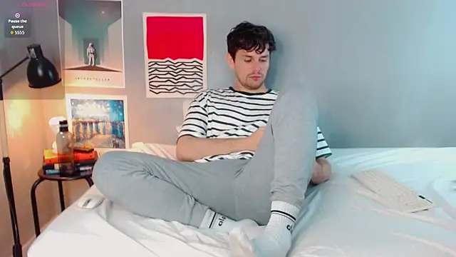 Elio555's cam snapshot