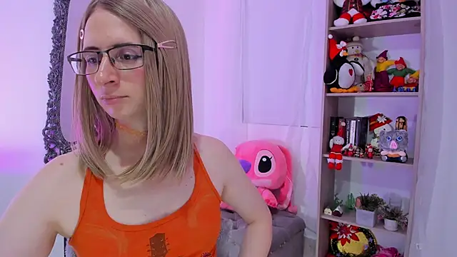 KimberlyJohnsoon live sex cam