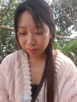 MayLy1-lucky's cam snapshot