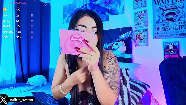 Aliceowenn's cam snapshot