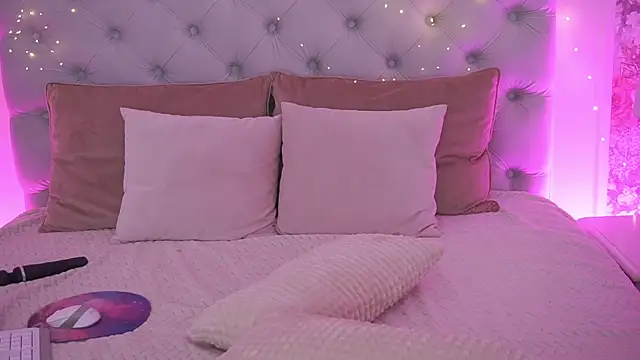 MysticGrace's cam snapshot