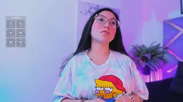 lucy_neil's cam snapshot