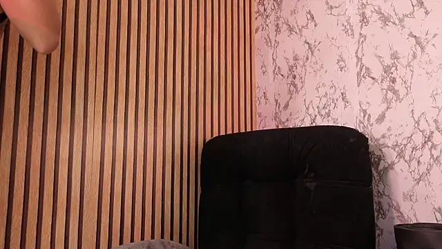 sweetcherryyy_'s cam snapshot