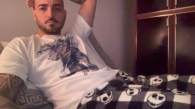 alessandromori91's cam snapshot