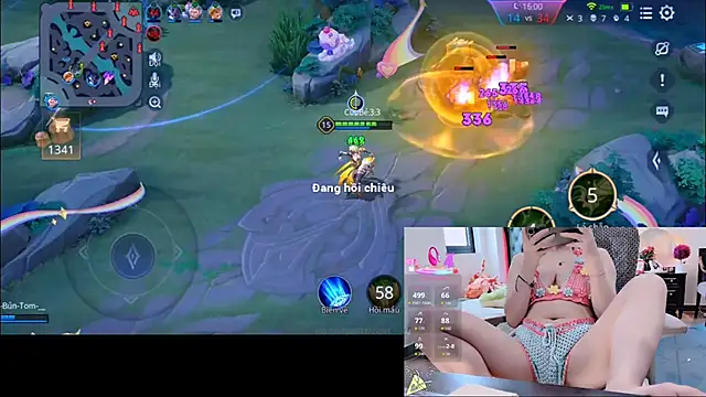 Caryln-Bun's cam snapshot