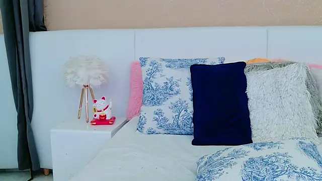 MiaDunoff's cam snapshot