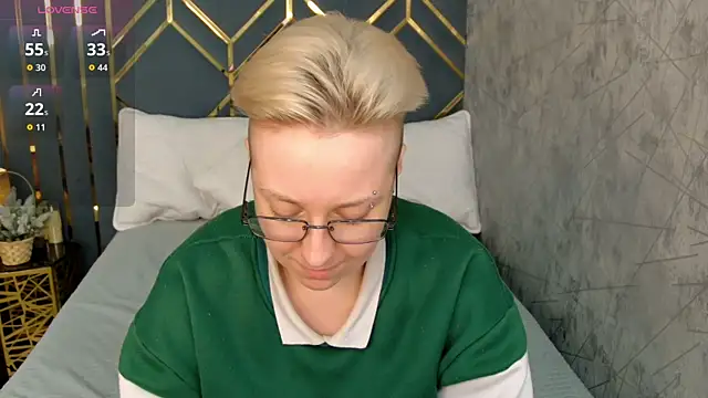 AlexandraGreen's cam snapshot