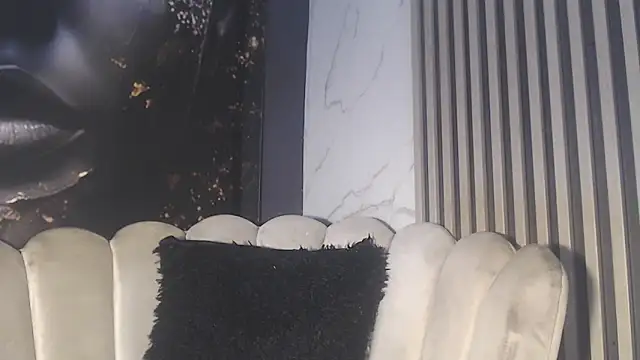 Skarlethvilla1's cam snapshot