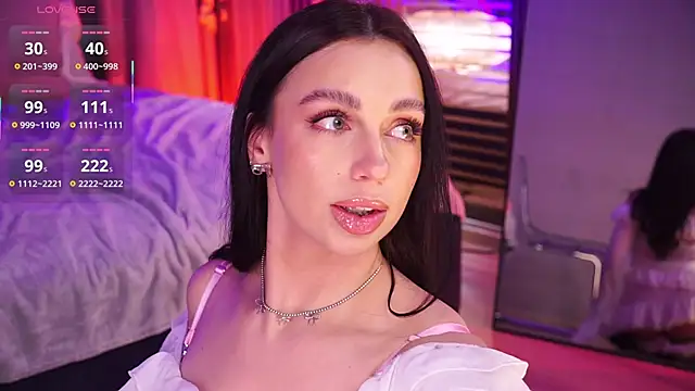 LunaNight live sex cam