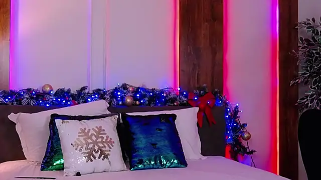 SkylerSpark's cam snapshot