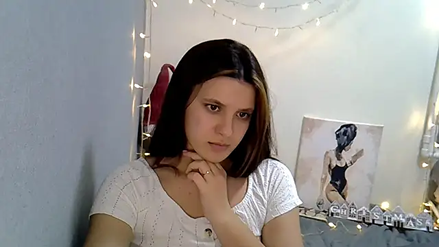 KiraHoney's cam snapshot