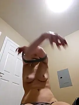 AmethystFoxx live sex cam