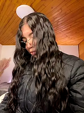 Maddy_Piink's cam snapshot