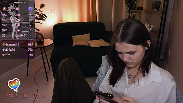 Dilara_xBaby's cam snapshot