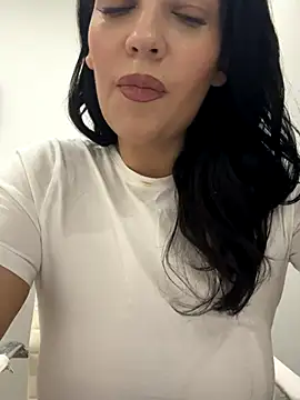 ClaraPasssion's cam snapshot