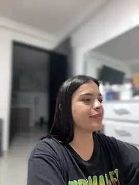 JuanitaMore01's cam snapshot