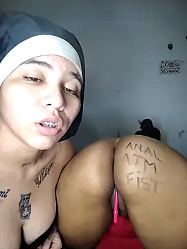 Bel_amour777's cam snapshot