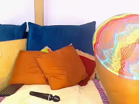 SexyScarlet101's cam snapshot