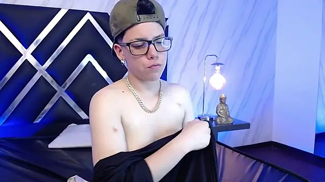 SpencerMontgomery's cam snapshot