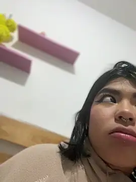 VIOLET_EF's cam snapshot