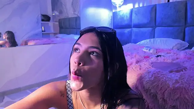 AntonellaRossi live sex cam