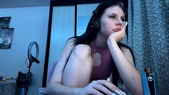 AnGallo's cam snapshot