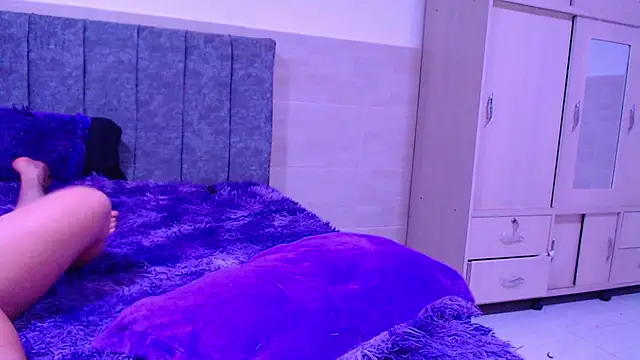 hottie_couplee's cam snapshot