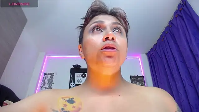 pinky_violeta's cam snapshot