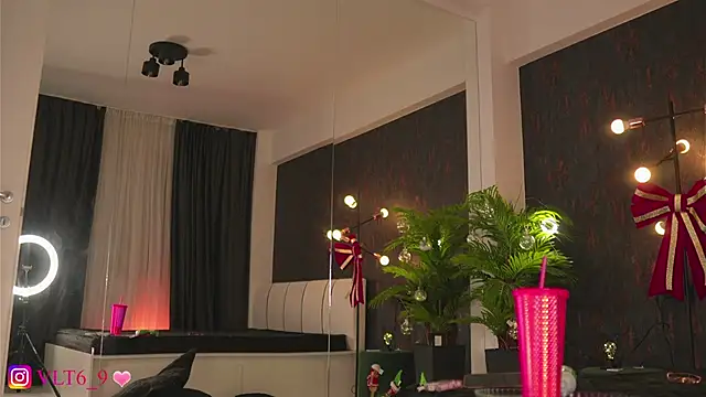 Angel-Barbie's cam snapshot