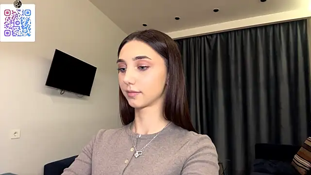 LinaMour's cam snapshot