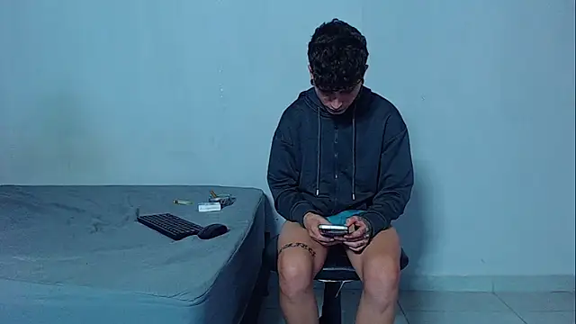 mikecoper_23 live sex cam