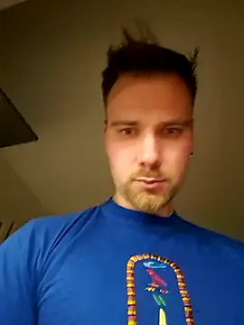 mrlyuis live sex cam