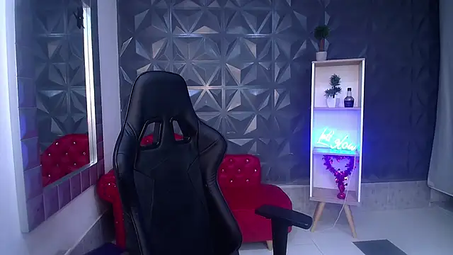 Cristal_War's cam snapshot