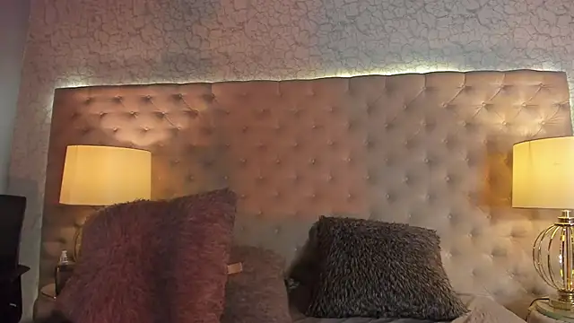 AlannaBlakes's cam snapshot