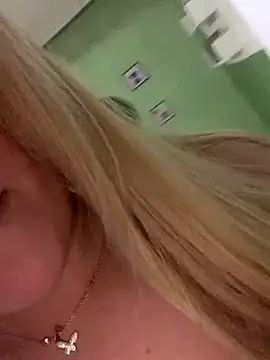 anjinhabs's cam snapshot