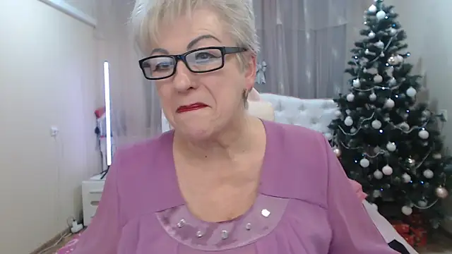 KayleSmoll's cam snapshot