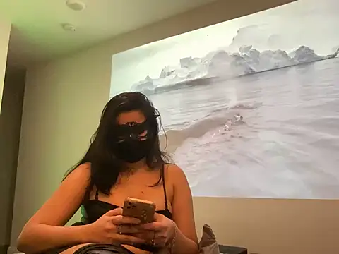 desigurl_iraa live sex cam