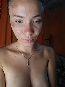 PocaHontas2026 live sex cam