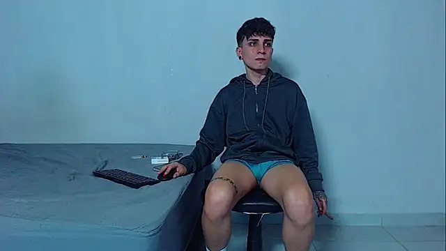 mikecoper_23 live sex cam