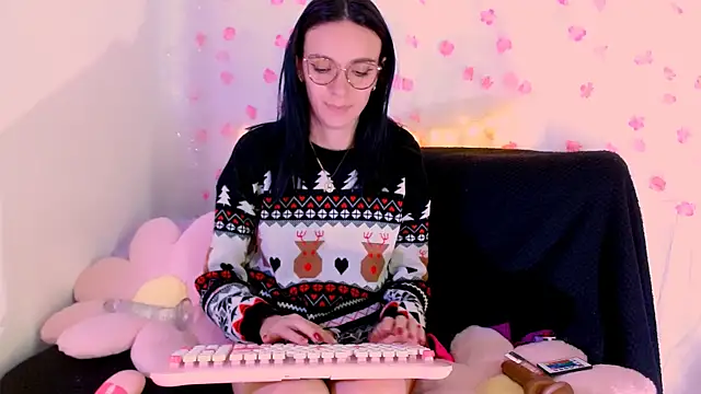 AuroraHans1's cam snapshot