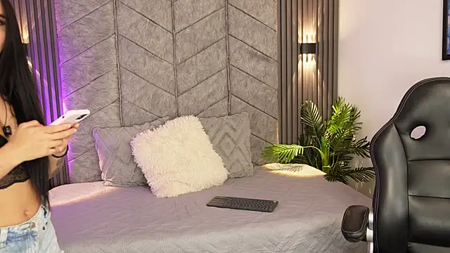 AuroraLanee_'s cam snapshot